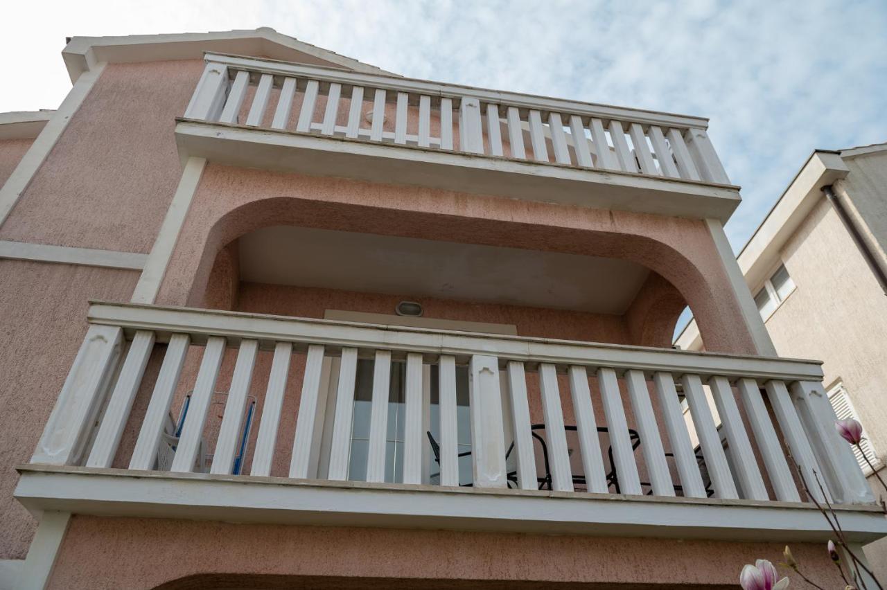 Apartmani Marin No1. Vodice Eksteriør billede
